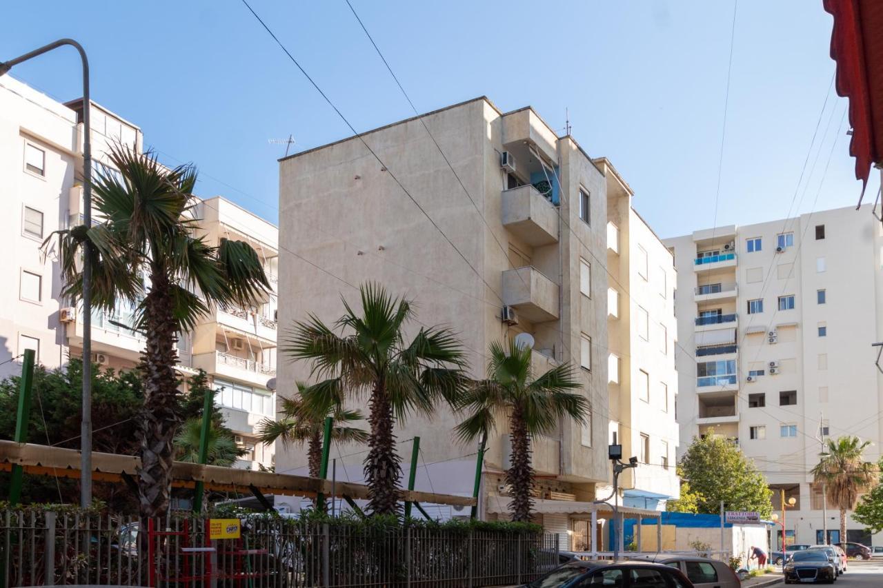 1 Bedroom Apartment With Fast Internet And Sea View Balcony In Durres Exterior photo