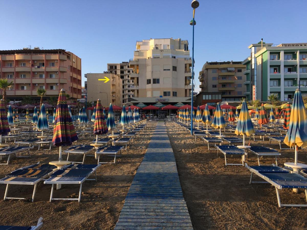 1 Bedroom Apartment With Fast Internet And Sea View Balcony In Durres Exterior photo