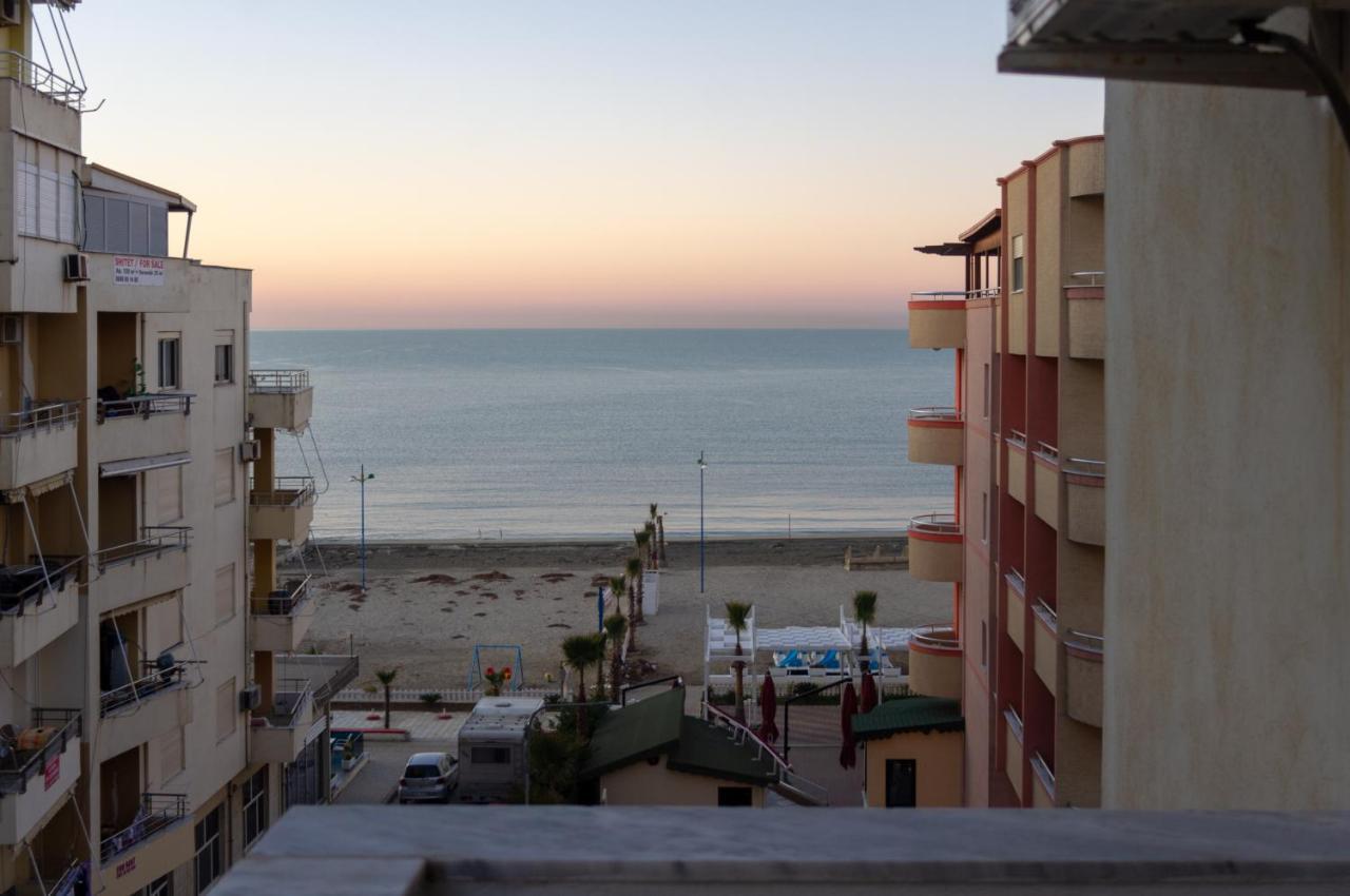 1 Bedroom Apartment With Fast Internet And Sea View Balcony In Durres Exterior photo